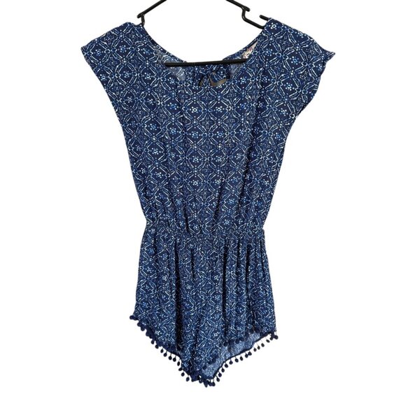 Mimi Chica women's romper with a blue geometric pattern and pom pom trim XS - Picture 2 of 6